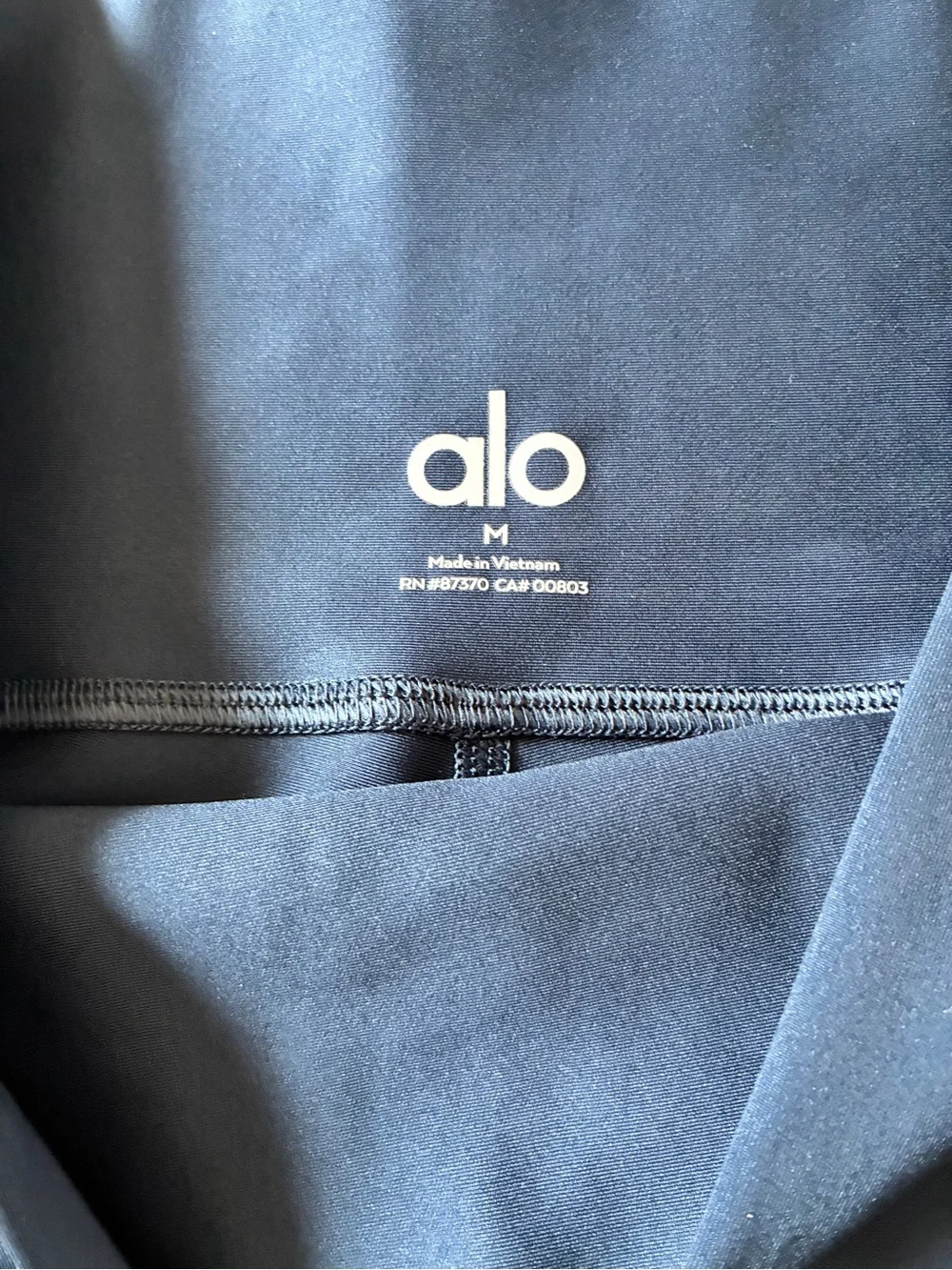 Alo Yoga Navy High-Waist Airlift Legging size Medium